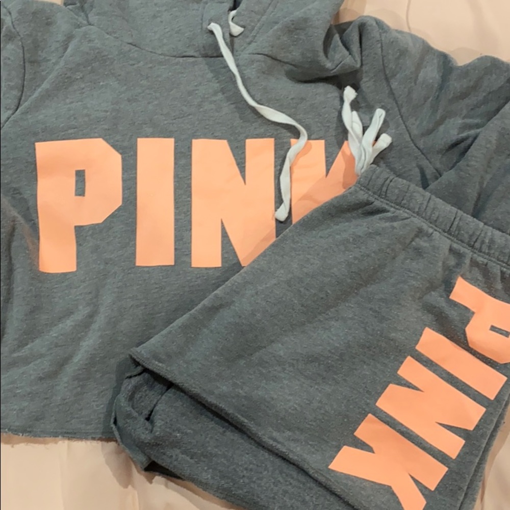 VS PINK SWEAT SET